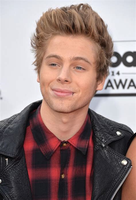 luke hemmings 2014|LiveSOS 